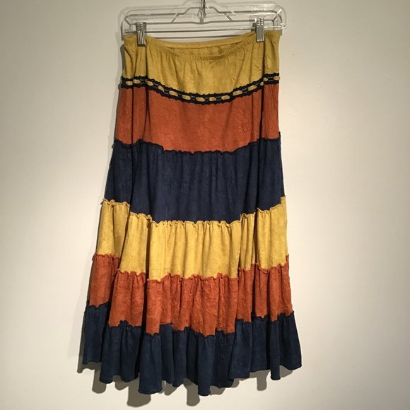 DeCo USA Colour Block Tiered Maxi Skirt - Picture 7 of 9